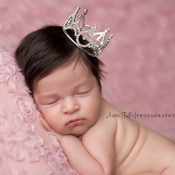 baby girl crown prop - Juliana - Cheerful Lane