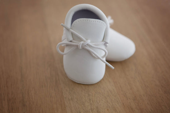 Load image into Gallery viewer, Baby Moccasins Baby Shoes - Cheerful Lane
